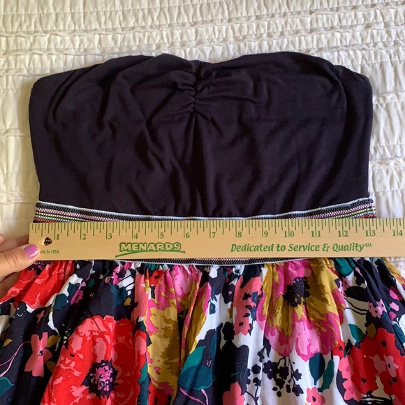 Strapless Dress - Size Medium - Picture 6 of 7